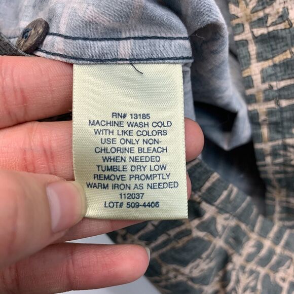 Island Shores Button Up Shirt Mens S Small Shark Gray Bamboo Graphic Cotton - Picture 7 of 9